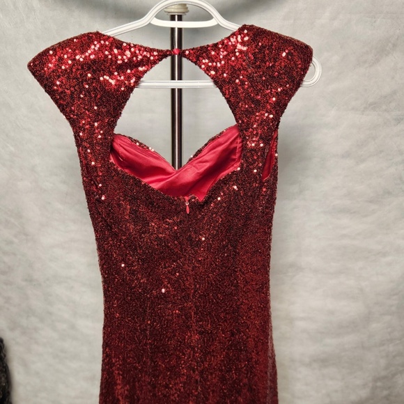 Red Glittery Sequin Guess Dress - Picture 5 of 9